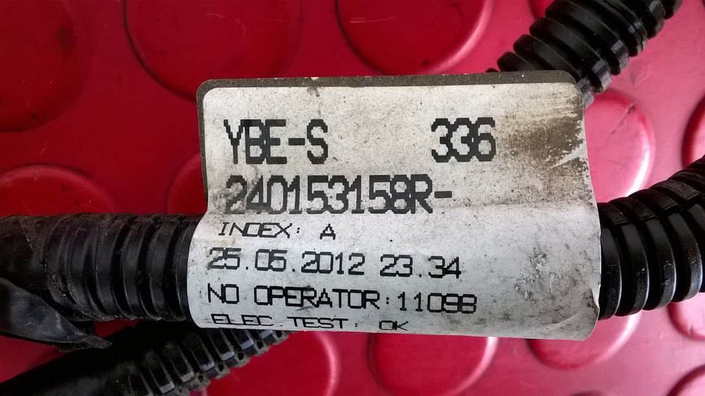 Sensor de Estacionamento Trás 240153158R - RENAULT MEGANE III Hatchback