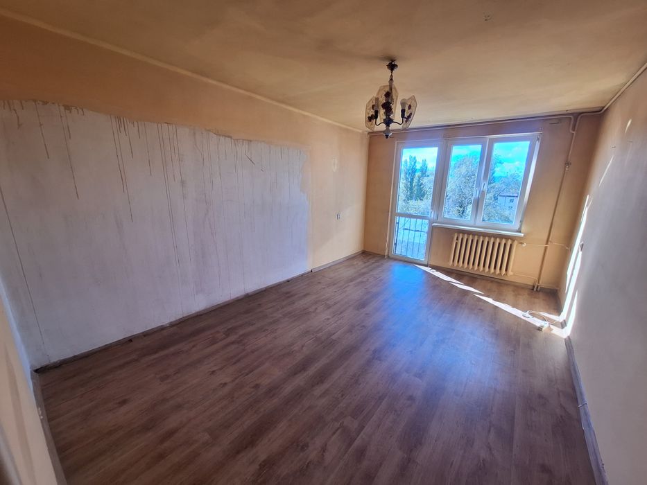 Na sprzedaż mieszkanie  dwupokojowe 47,6 m2 do własnej aranżacji – ul. Włókniarzy w Andrychowie