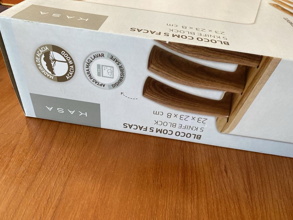 Bloco com 5 facas novas