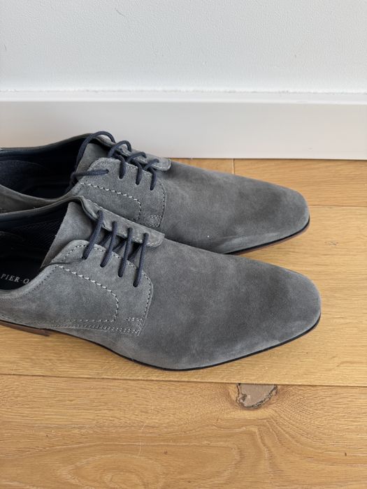 Eleganckie buty do garnituru ze skory naturalnej Pier One rozmiar 44