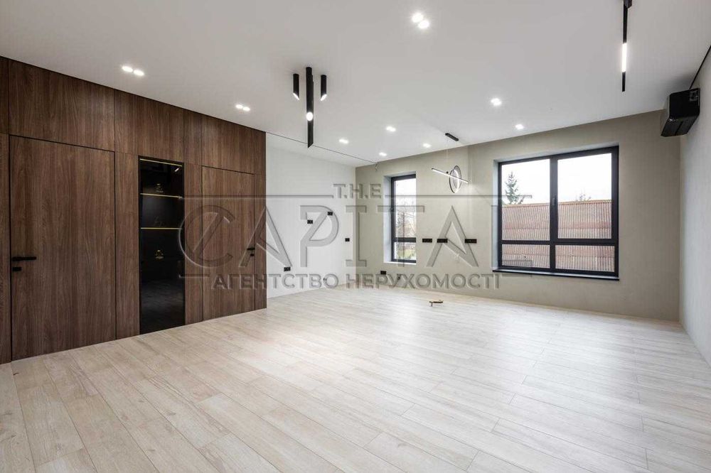 ручний виїзд на Одеську трасу/Продаж/Квартира / вул. Київська, Глеваха