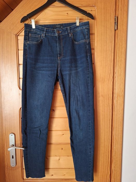 Jeansy Reserved rozmiar 42