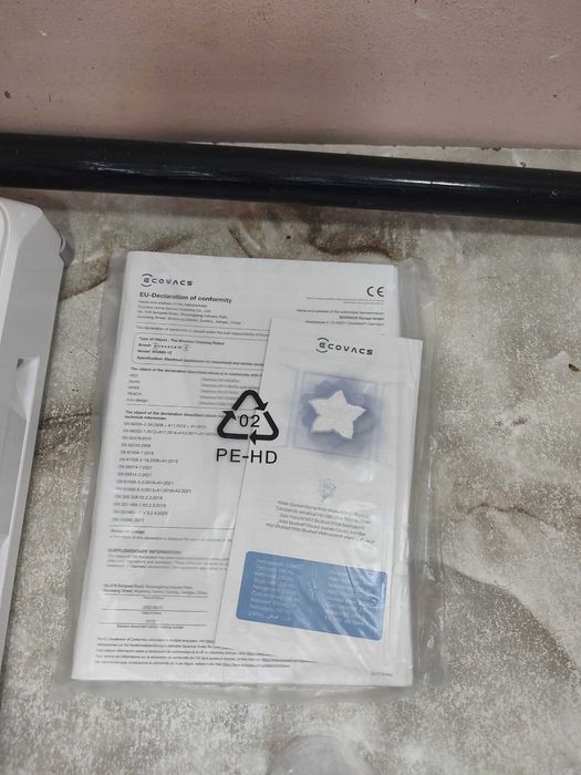 Robot do mycia okien ECOVACS Winbot W1 Pro