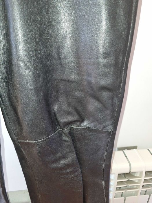 Calças de pele pretas da ZARA