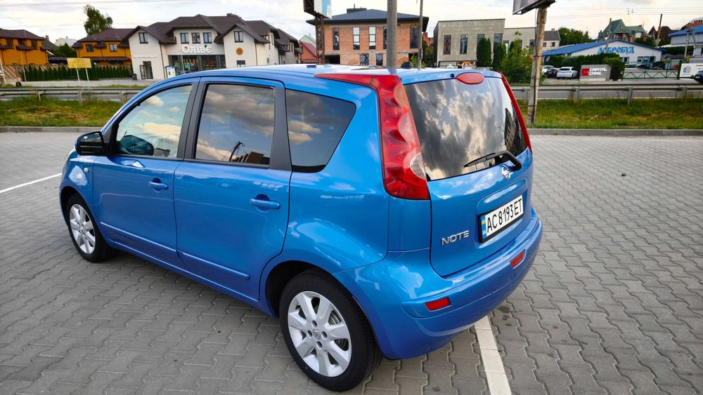 Nissan Note / 1,4 бензин / 2007