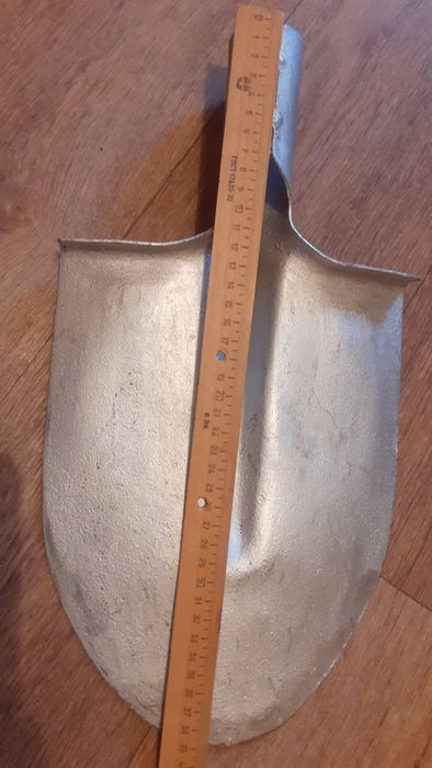 Лопата советская.