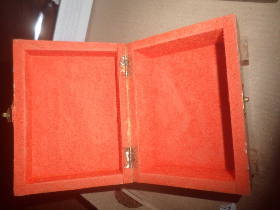 2 caixinhas em madeira