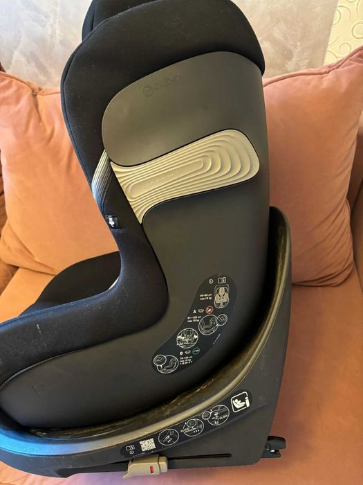 Fotelik samochodowy obrotowy Cybex Sirona S2 I-Size 0-18