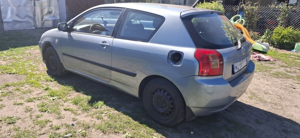 Toyota corolla e12  1.4vvti