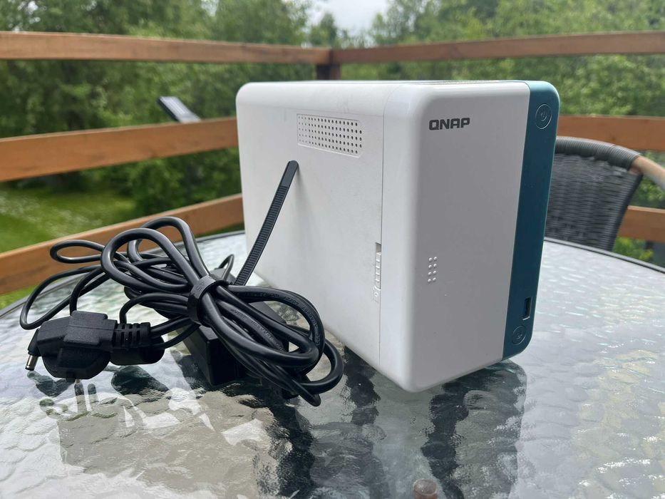 QNAP TS-251D 4GB RAM serwer NAS