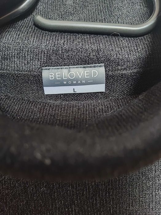 Czarny sweter golf