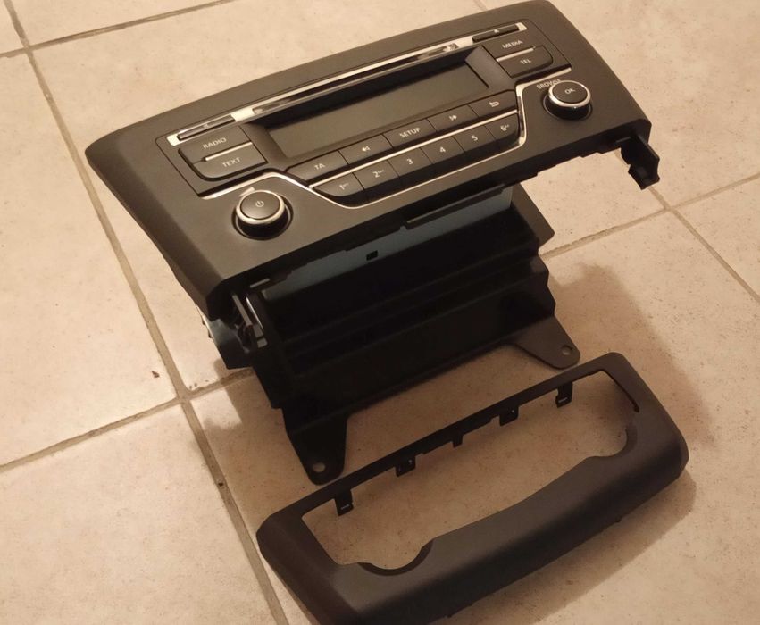 Автомагнітола Оригінальна Renault Kadjar Оригинальная Автомагнитола