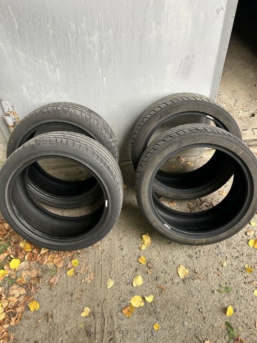 Літня гума R18 235/40/18