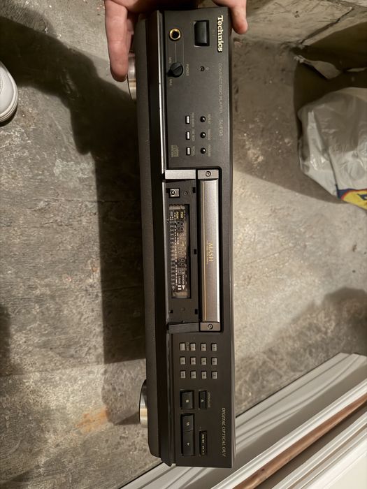 Odtwarzacz CD Technics