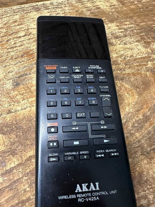 Pilot Akai RC-V 425V