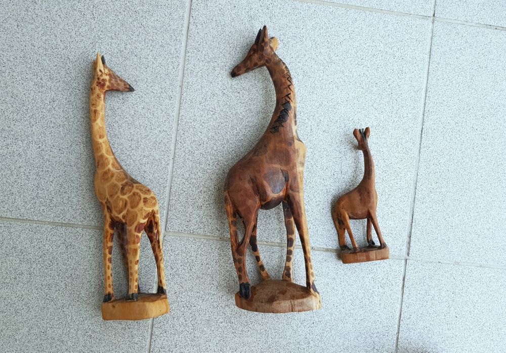 Figurki drewniane Żyrafy komplet 3 szt  rodzina