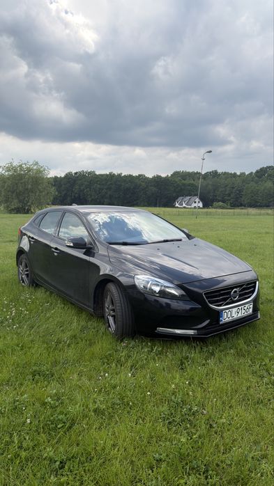 Volvo v40 D2 2014