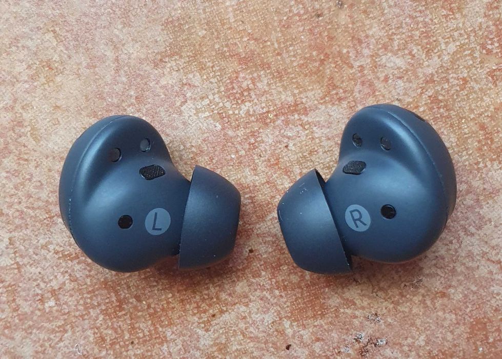 Samsung Galaxy Buds2 Pro (sem caixa mas com carregador) - SEMI NOVOS