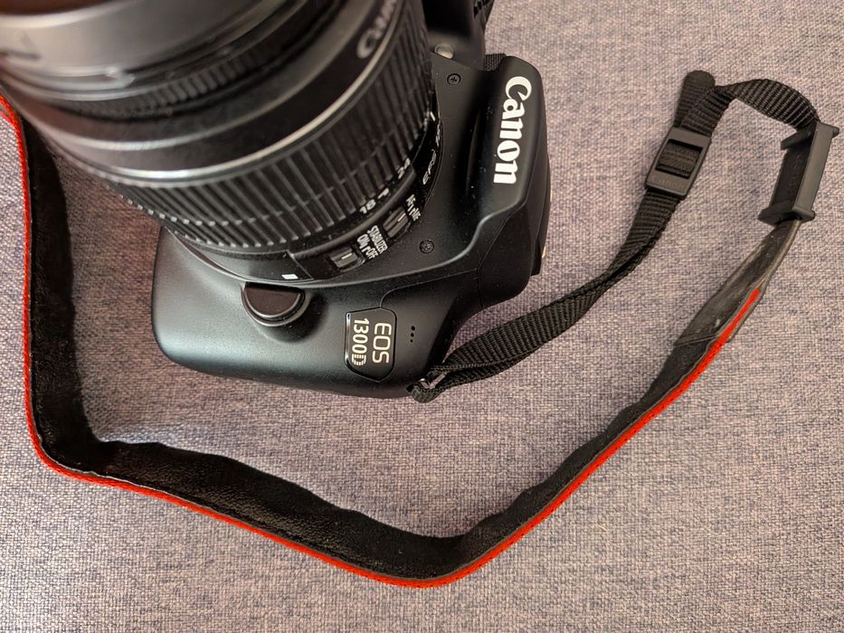 Canon 1300D 18MP WiFi/NFC