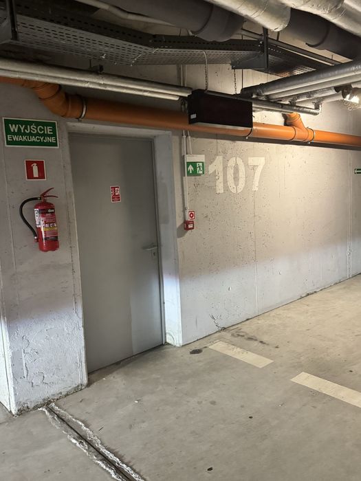 Szerokie miejsce postojowe w garażu podziemnym – ul. Dąbrowskiego, Wrocław - Widok 2