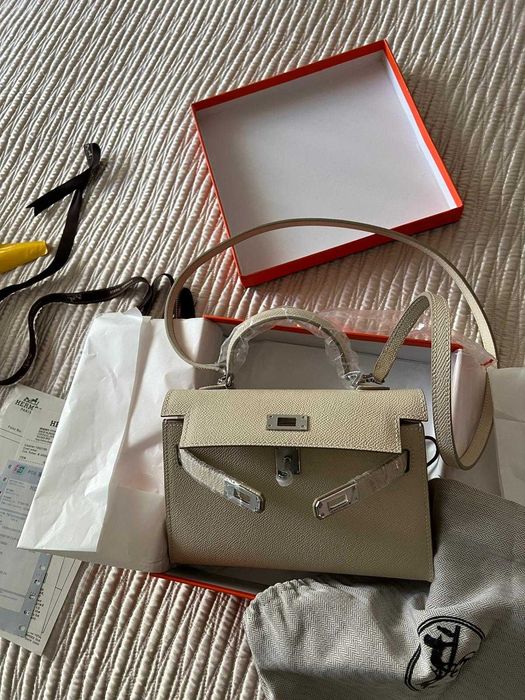 Mala Clássica de Pele Genuina, Off-white, de mão e com alça amovível