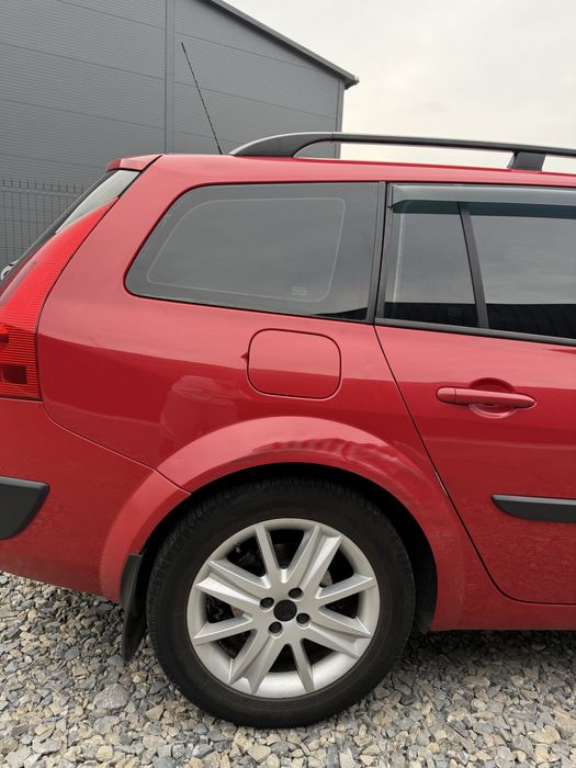 Автомобіль  Renault Megane 2