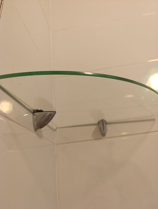 Скляні кутові полиці для ванної