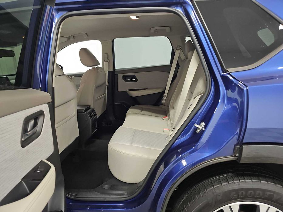 Nissan Rogue SV 2021