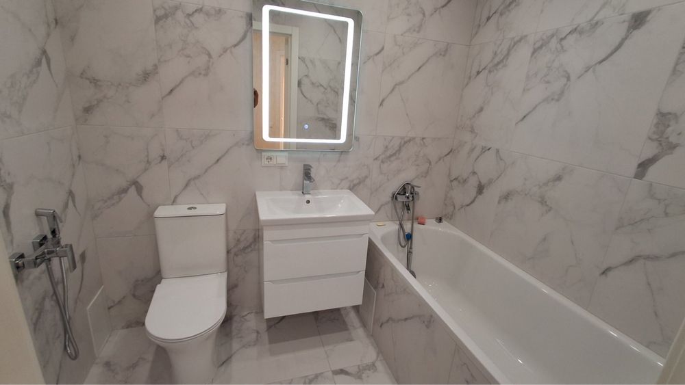 Продаж 1-кімнатної квартири у новобудові з ремонтом!