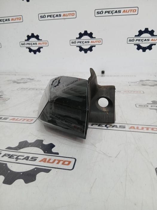 FAROLIM ESQUERDO CINZA PEUGEOT 2008 II 1.2PURETECH 2019 -2026 ANO: 202