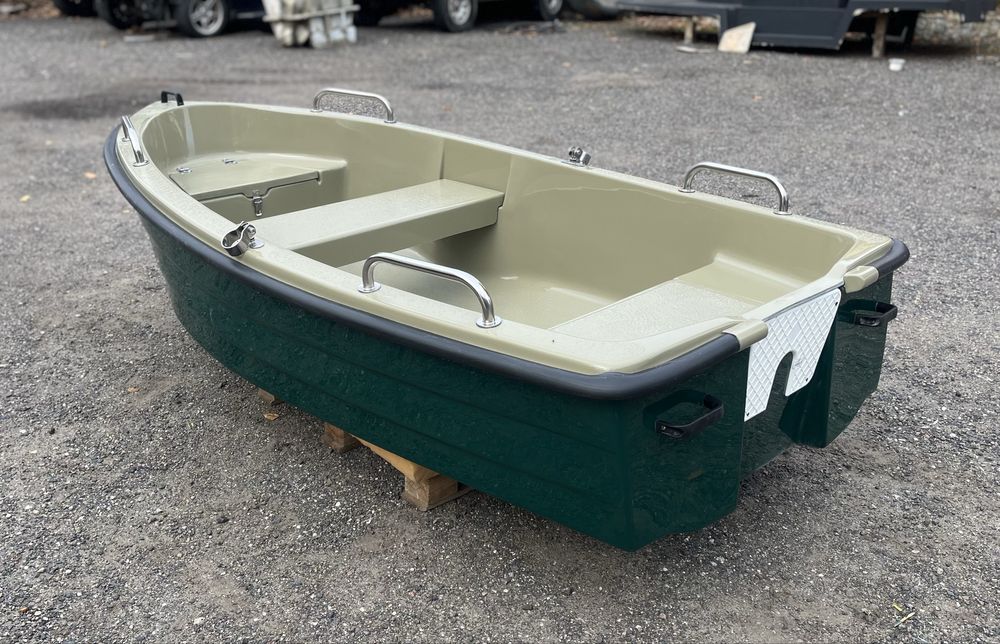 Łódka wędkarska 260 x 130 nowa