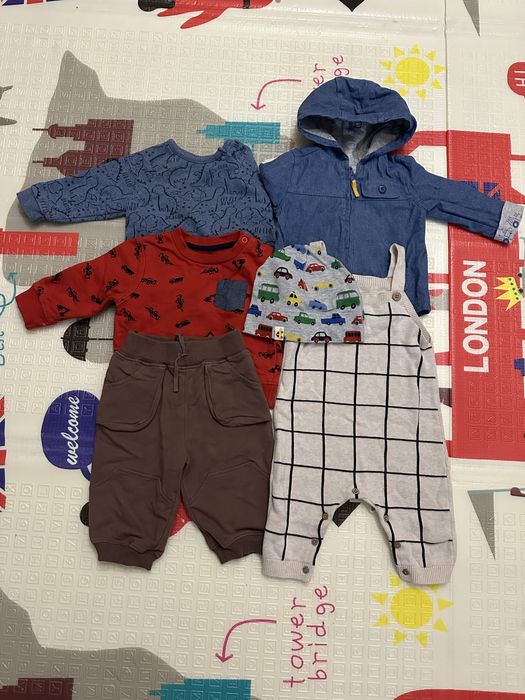 Набір фірмового дитячого одягу на 3-6 місяців