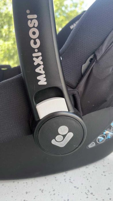 Fotelik Maxi cosi carbofix wraz z baza isofix