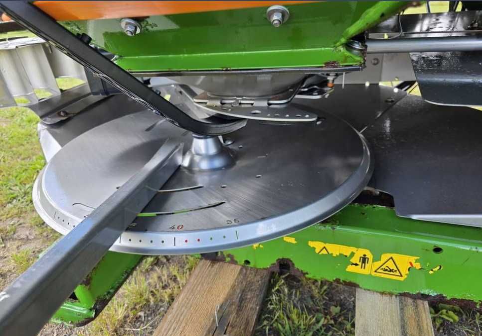 Rozsiewacz nawozów Amazone Za - M 4200 ultra profis hydro 2015 rok waga ZA - Ts V
