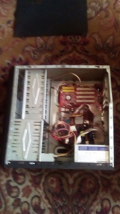 Komputer stacjonarny