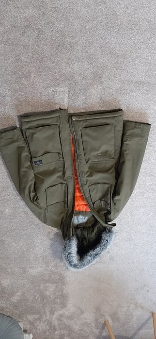 Sprzedam kurtkę 4F