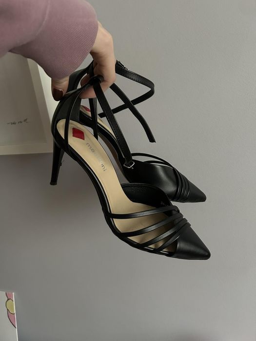 Szpilki Maccioni czarne r.38 jak nowe Venezia