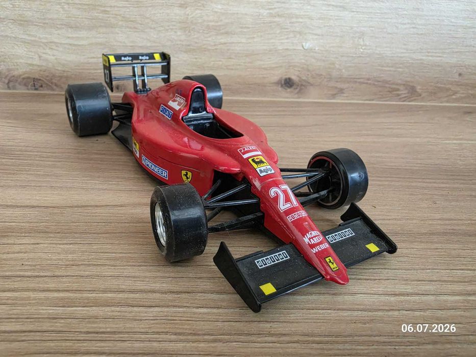 Bburago 1/24 - F1 Ferrari 641/2 model bolidu