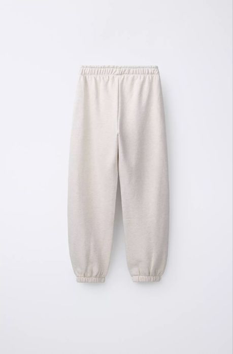 Стильний костюм від Zara