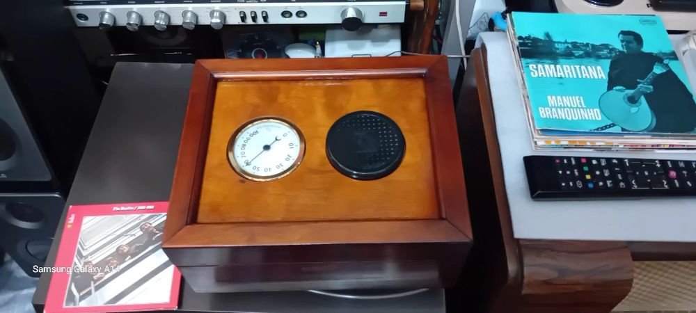 Caixa charutos humificador