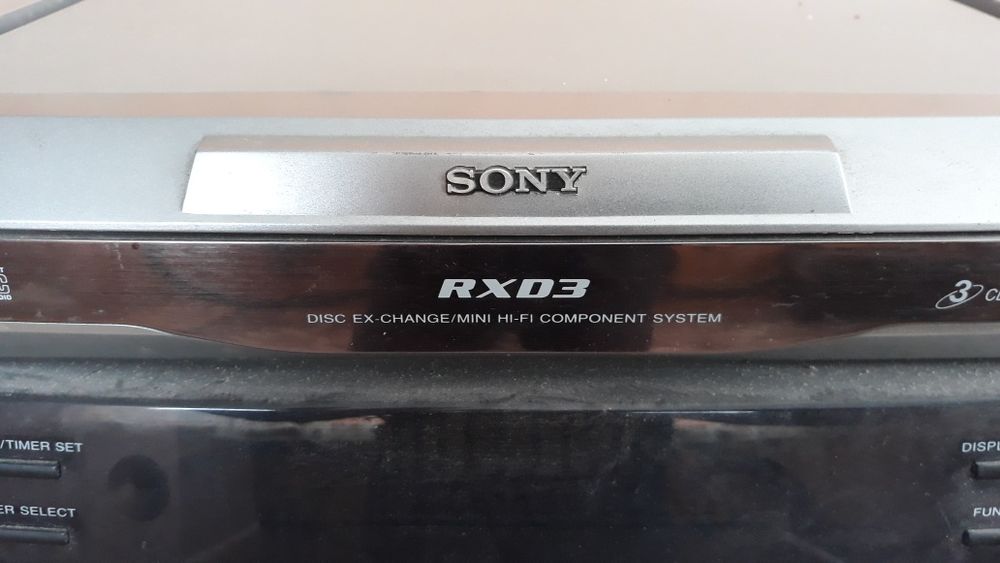 Продам музыкальный центр Sony в отличном состоянии