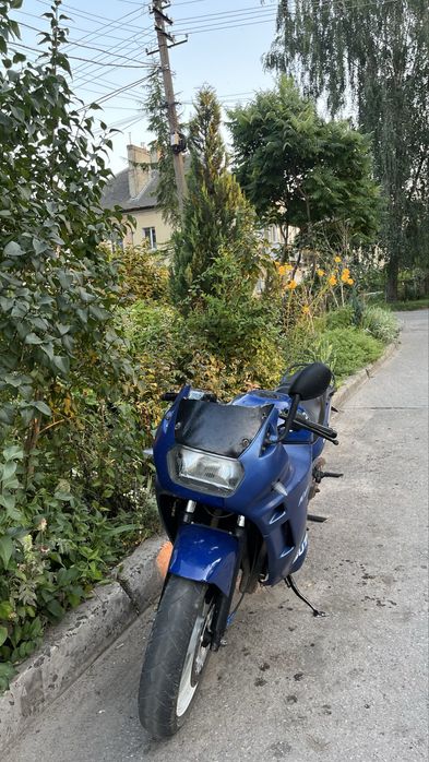 Продам мотоцикл сузукі