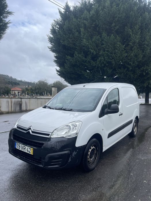 Citroen Berlingo 1.6 HDI | 2018 | Nacional | 3 Lugares
