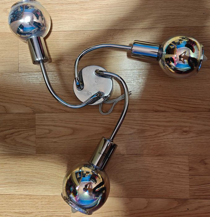 Nowoczesna lampa spiralna – Chrom + 3 szklane kule – Komplet z LED