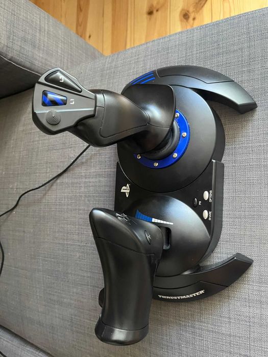 Joystick Thrustmaster64737766583298122