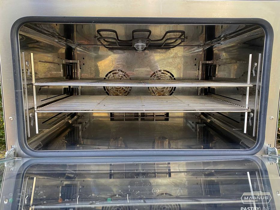 Forno convetor elétrico 220v Magnus PastryLine semi-novo