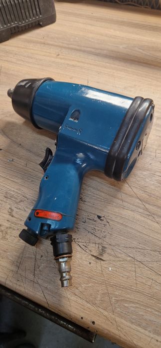Klucz udarowy pneumatyczny BOSCH 0 607 450 598 – 1/2"