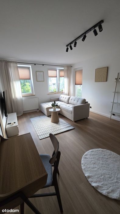 Kawalerka 34 m² | Pierwszy najem po remoncie | Parking | Komandorska