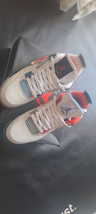 Nike Air Jordan Retro 4