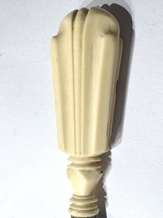 Antigo precioso carimbo de lacre / sinete com monogramas